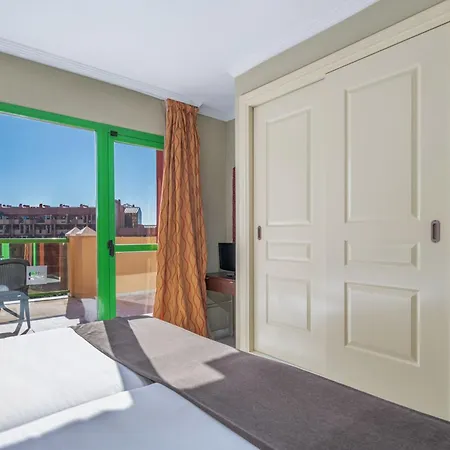 World Riwo, Affiliated By Melia Hotel Benalmádena