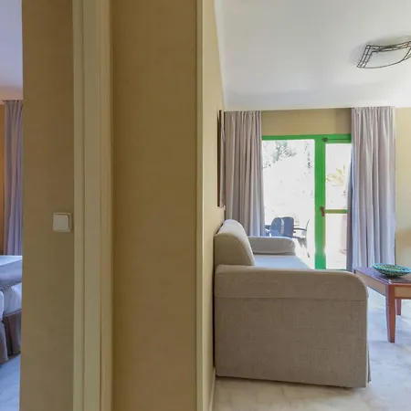 World Riwo, Affiliated By Melia 4* Benalmádena