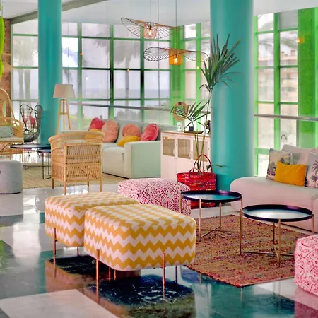 World Riwo, Affiliated By Melia Hotel