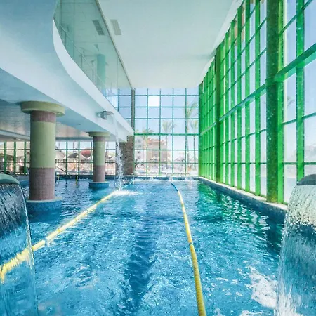 World Riwo, Affiliated By Melia 4* Benalmádena