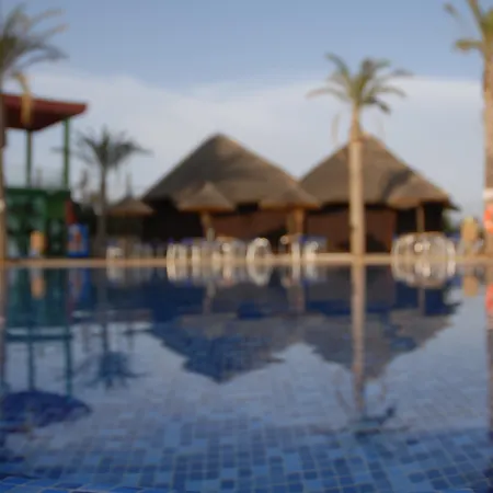 Отель World Riwo Hotel.