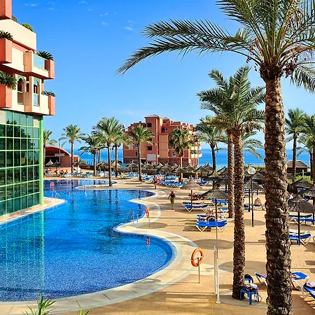 World Riwo Hotel. Hotel 4*