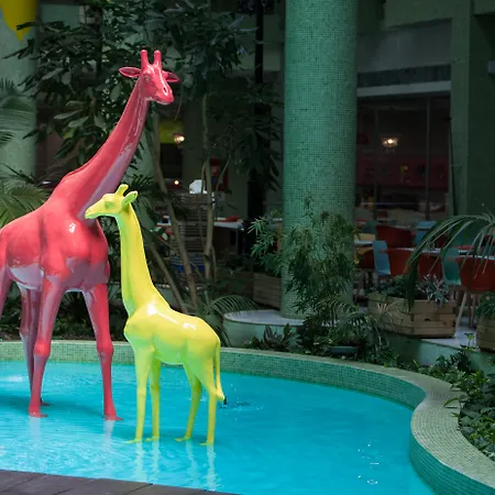 World Riwo Hotel.