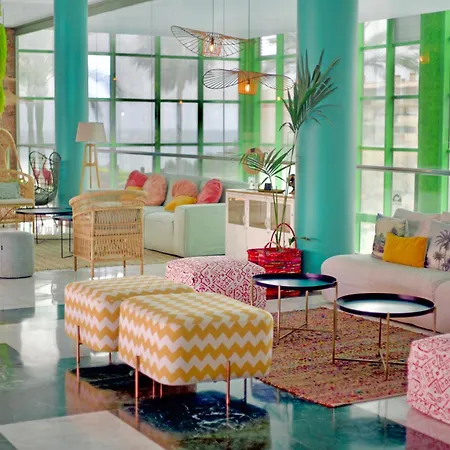 World Riwo Hotel. Бенальмадена